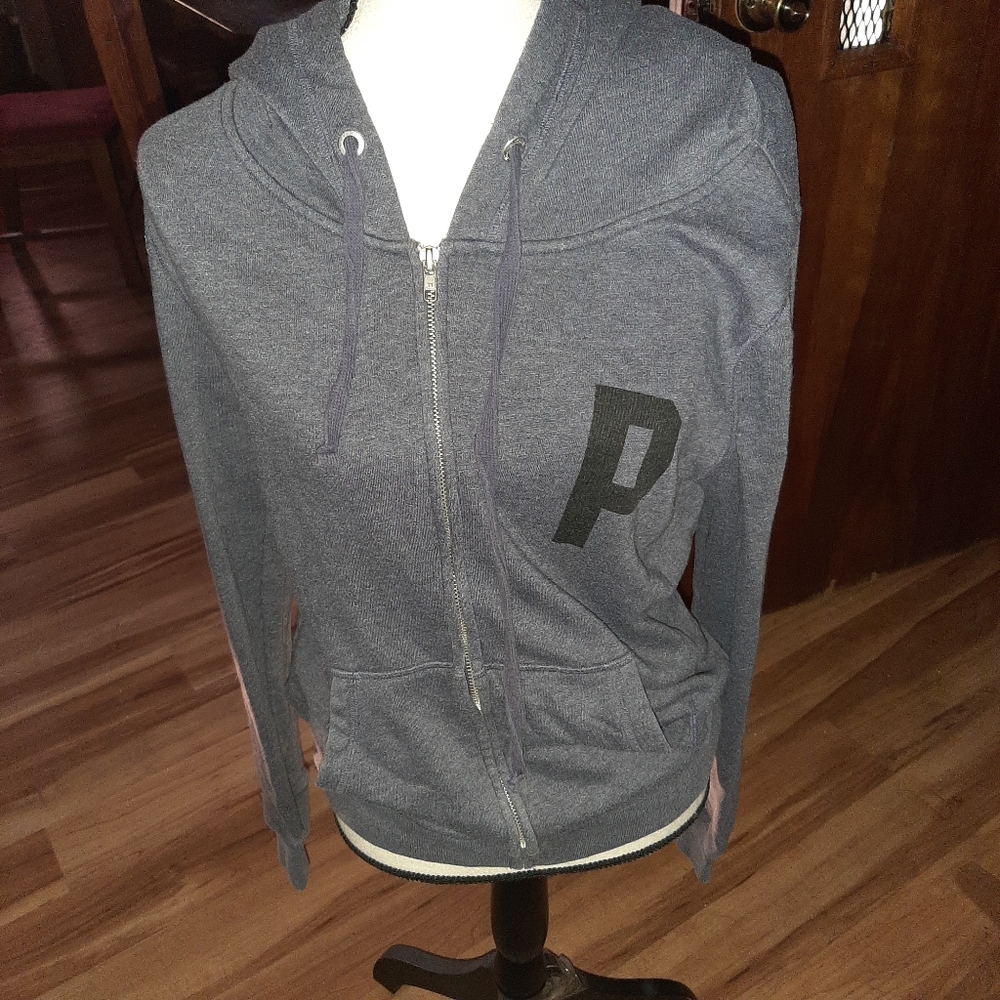 5/2021 vs pink full zip